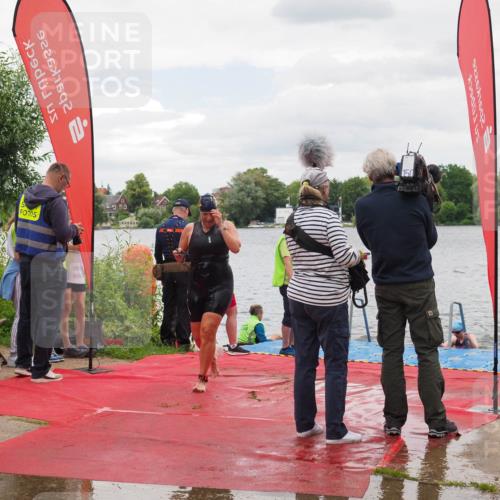 16.06.2024 - 7 Türme Triathlon KatJ http://msf.ph/oto/6322585 16.06.2024 12:12:09 Schwimmen 337, 378, 491 meine-sportfotos.de