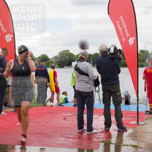 16.06.2024 - 7 Türme Triathlon KatJ http://msf.ph/oto/6322601 16.06.2024 12:12:10 Schwimmen 337, 378, 491 meine-sportfotos.de