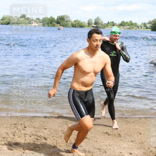 16.06.2024 - 26. Vierlanden-Triathlon Strokosch-Dieckow http://msf.ph/oto/6323458 16.06.2024 10:56:20 Schwimmen 256, 274, 282, 301, 310, 314, 336, 339, 256, 274, 282, 301, 310, 314, 336, 339 meine-sportfotos.de