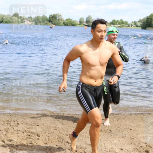 16.06.2024 - 26. Vierlanden-Triathlon Strokosch-Dieckow http://msf.ph/oto/6323472 16.06.2024 10:56:20 Schwimmen 256, 274, 282, 301, 310, 314, 336, 339, 256, 274, 282, 301, 310, 314, 336, 339 meine-sportfotos.de
