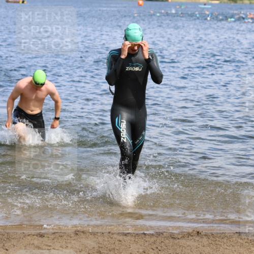 16.06.2024 - 26. Vierlanden-Triathlon Strokosch-Dieckow http://msf.ph/oto/6324445 16.06.2024 10:57:09 Schwimmen 228, 289, 329, 348, 228, 289, 329, 348 meine-sportfotos.de