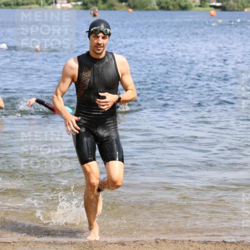 16.06.2024 - 26. Vierlanden-Triathlon Strokosch-Dieckow http://msf.ph/oto/6324579 16.06.2024 10:57:15 Schwimmen 228, 295, 329, 348, 228, 295, 329, 348 meine-sportfotos.de