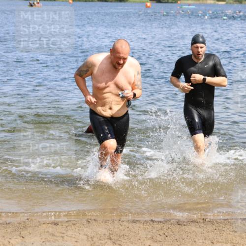 16.06.2024 - 26. Vierlanden-Triathlon Strokosch-Dieckow http://msf.ph/oto/6324646 16.06.2024 10:57:22 Schwimmen 228, 239, 260, 290, 295, 329, 348, 228, 239, 260, 290, 295, 329, 348 meine-sportfotos.de