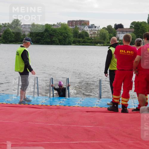 16.06.2024 - 7 Türme Triathlon KatJ http://msf.ph/oto/6324695 16.06.2024 09:31:52 Schwimmen 91, 130 meine-sportfotos.de