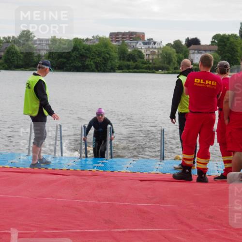 16.06.2024 - 7 Türme Triathlon KatJ http://msf.ph/oto/6324712 16.06.2024 09:31:53 Schwimmen 91, 130 meine-sportfotos.de