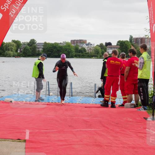 16.06.2024 - 7 Türme Triathlon KatJ http://msf.ph/oto/6324731 16.06.2024 09:31:56 Schwimmen 91, 130 meine-sportfotos.de