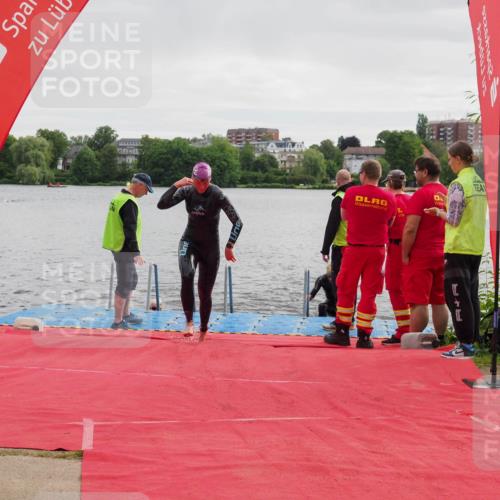 16.06.2024 - 7 Türme Triathlon KatJ http://msf.ph/oto/6324742 16.06.2024 09:31:56 Schwimmen 91, 130 meine-sportfotos.de