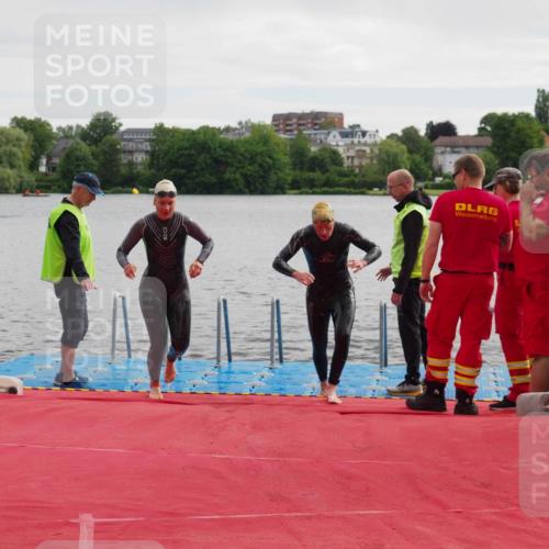 16.06.2024 - 7 Türme Triathlon KatJ http://msf.ph/oto/6324798 16.06.2024 09:32:02 Schwimmen 91, 130 meine-sportfotos.de