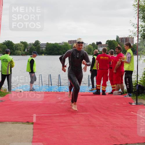 16.06.2024 - 7 Türme Triathlon KatJ http://msf.ph/oto/6324817 16.06.2024 09:32:03 Schwimmen 91, 130 meine-sportfotos.de
