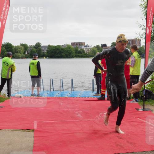 16.06.2024 - 7 Türme Triathlon KatJ http://msf.ph/oto/6324849 16.06.2024 09:32:05 Schwimmen 91, 130 meine-sportfotos.de