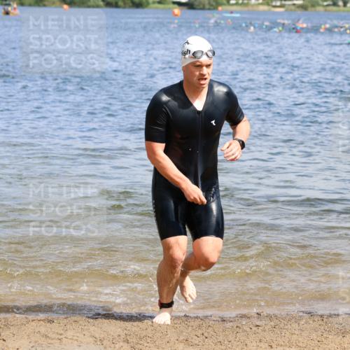 16.06.2024 - 26. Vierlanden-Triathlon Strokosch-Dieckow http://msf.ph/oto/6324909 16.06.2024 10:57:28 Schwimmen 239, 260, 290, 295, 239, 260, 290, 295 meine-sportfotos.de