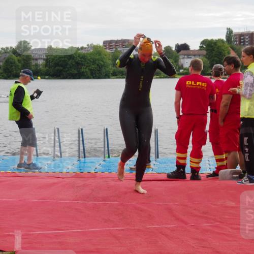 16.06.2024 - 7 Türme Triathlon KatJ http://msf.ph/oto/6324927 16.06.2024 09:33:19 Schwimmen 85, 124 meine-sportfotos.de