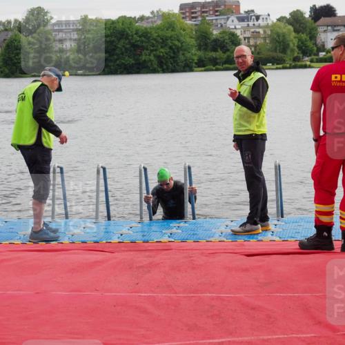 16.06.2024 - 7 Türme Triathlon KatJ http://msf.ph/oto/6324943 16.06.2024 09:33:23 Schwimmen 85, 124 meine-sportfotos.de