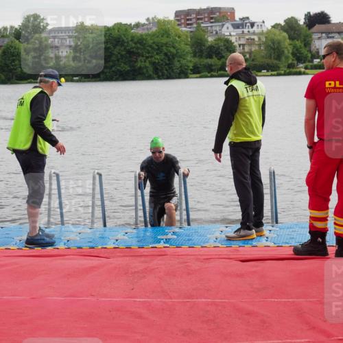 16.06.2024 - 7 Türme Triathlon KatJ http://msf.ph/oto/6324957 16.06.2024 09:33:24 Schwimmen 85, 124 meine-sportfotos.de