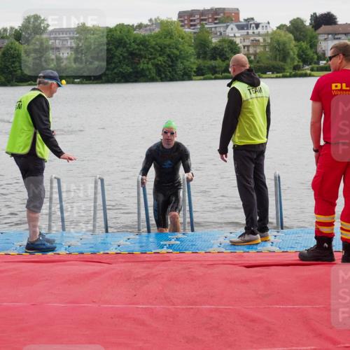 16.06.2024 - 7 Türme Triathlon KatJ http://msf.ph/oto/6324961 16.06.2024 09:33:25 Schwimmen 85, 124 meine-sportfotos.de