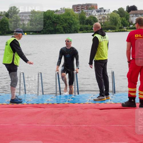 16.06.2024 - 7 Türme Triathlon KatJ http://msf.ph/oto/6324972 16.06.2024 09:33:25 Schwimmen 85, 124 meine-sportfotos.de