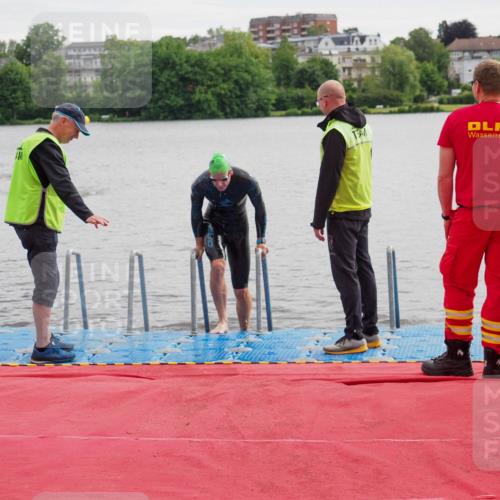 16.06.2024 - 7 Türme Triathlon KatJ http://msf.ph/oto/6324989 16.06.2024 09:33:26 Schwimmen 85, 124 meine-sportfotos.de
