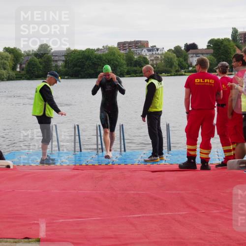 16.06.2024 - 7 Türme Triathlon KatJ http://msf.ph/oto/6324996 16.06.2024 09:33:27 Schwimmen 85, 124 meine-sportfotos.de