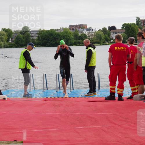 16.06.2024 - 7 Türme Triathlon KatJ http://msf.ph/oto/6325003 16.06.2024 09:33:27 Schwimmen 85, 124 meine-sportfotos.de