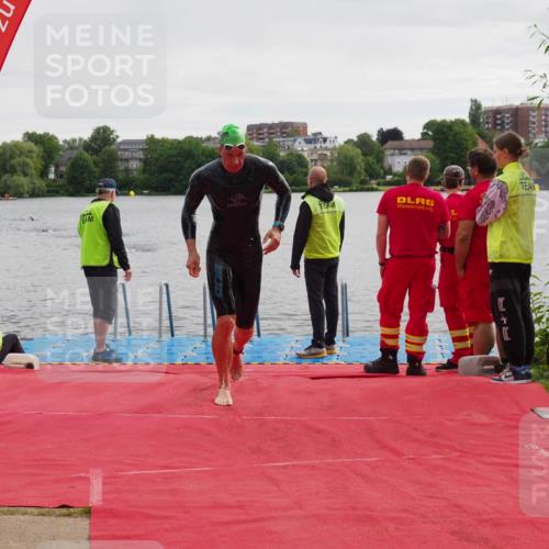 16.06.2024 - 7 Türme Triathlon KatJ http://msf.ph/oto/6325037 16.06.2024 09:33:30 Schwimmen 85, 124 meine-sportfotos.de