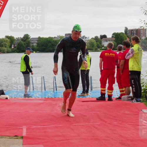 16.06.2024 - 7 Türme Triathlon KatJ http://msf.ph/oto/6325049 16.06.2024 09:33:30 Schwimmen 85, 124 meine-sportfotos.de