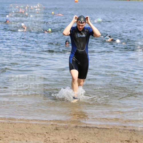 16.06.2024 - 26. Vierlanden-Triathlon Strokosch-Dieckow http://msf.ph/oto/6325087 16.06.2024 10:57:46 Schwimmen 244, 269, 275, 306, 244, 269, 275, 306 meine-sportfotos.de