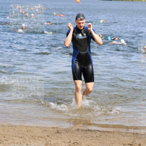 16.06.2024 - 26. Vierlanden-Triathlon Strokosch-Dieckow http://msf.ph/oto/6325130 16.06.2024 10:57:47 Schwimmen 244, 269, 275, 306, 244, 269, 275, 306 meine-sportfotos.de