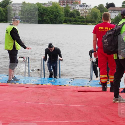 16.06.2024 - 7 Türme Triathlon KatJ http://msf.ph/oto/6325183 16.06.2024 09:34:17 Schwimmen 4, 82, 87, 141 meine-sportfotos.de