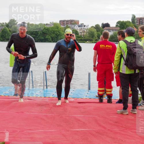 16.06.2024 - 7 Türme Triathlon KatJ http://msf.ph/oto/6325244 16.06.2024 09:34:21 Schwimmen 4, 81, 82, 87, 141 meine-sportfotos.de