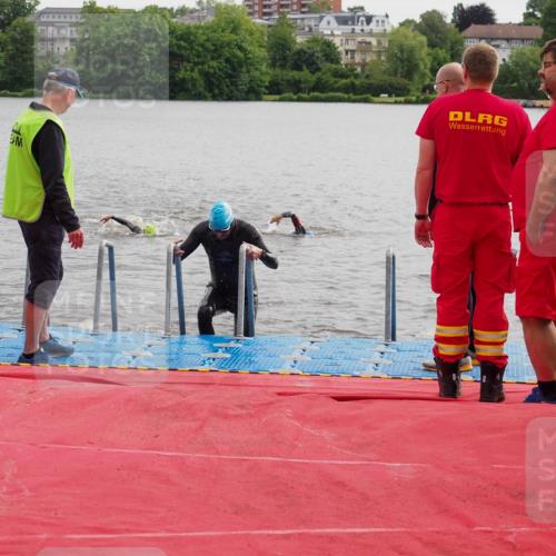 16.06.2024 - 7 Türme Triathlon KatJ http://msf.ph/oto/6325261 16.06.2024 09:34:26 Schwimmen 81, 82, 87, 141 meine-sportfotos.de