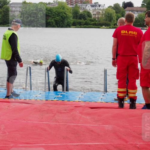 16.06.2024 - 7 Türme Triathlon KatJ http://msf.ph/oto/6325266 16.06.2024 09:34:27 Schwimmen 81, 82, 87, 141 meine-sportfotos.de