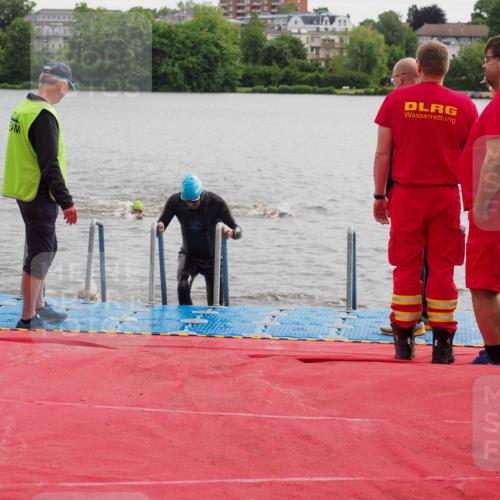 16.06.2024 - 7 Türme Triathlon KatJ http://msf.ph/oto/6325270 16.06.2024 09:34:27 Schwimmen 81, 82, 87, 141 meine-sportfotos.de