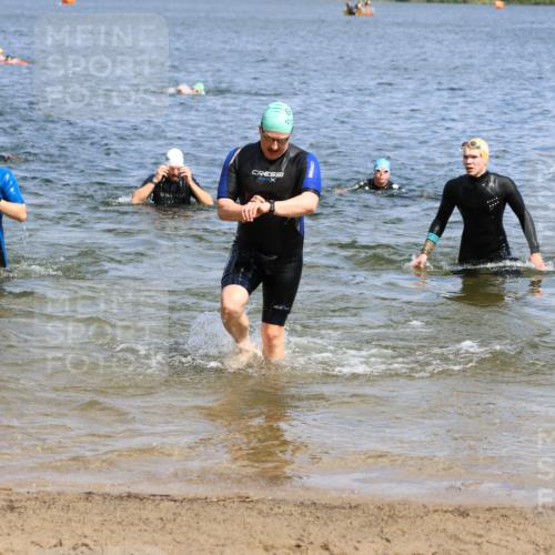 16.06.2024 - 26. Vierlanden-Triathlon Strokosch-Dieckow http://msf.ph/oto/6325282 16.06.2024 10:57:56 Schwimmen 244, 253, 269, 275, 298, 316, 244, 253, 269, 275, 298, 316 meine-sportfotos.de