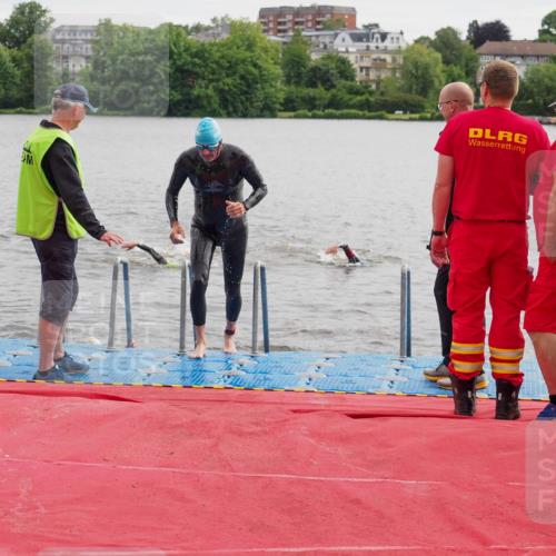 16.06.2024 - 7 Türme Triathlon KatJ http://msf.ph/oto/6325304 16.06.2024 09:34:29 Schwimmen 81, 82, 87, 141 meine-sportfotos.de