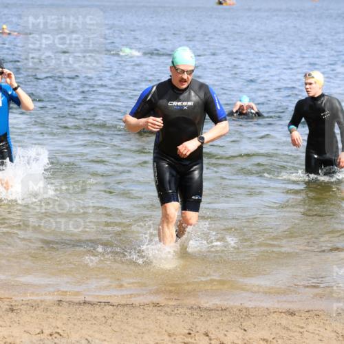 16.06.2024 - 26. Vierlanden-Triathlon Strokosch-Dieckow http://msf.ph/oto/6325315 16.06.2024 10:57:58 Schwimmen 244, 253, 269, 275, 298, 316, 244, 253, 269, 275, 298, 316 meine-sportfotos.de