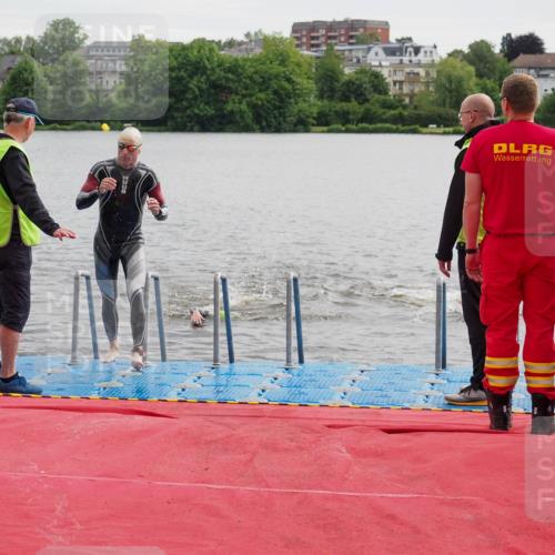 16.06.2024 - 7 Türme Triathlon KatJ http://msf.ph/oto/6325348 16.06.2024 09:34:33 Schwimmen 81, 82, 87, 141 meine-sportfotos.de