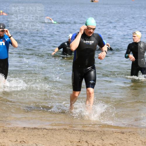 16.06.2024 - 26. Vierlanden-Triathlon Strokosch-Dieckow http://msf.ph/oto/6325374 16.06.2024 10:57:58 Schwimmen 244, 253, 269, 275, 298, 316, 244, 253, 269, 275, 298, 316 meine-sportfotos.de