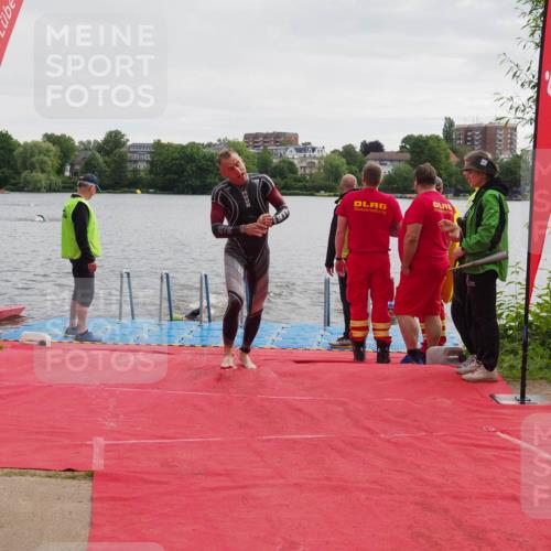 16.06.2024 - 7 Türme Triathlon KatJ http://msf.ph/oto/6325382 16.06.2024 09:34:36 Schwimmen 81, 82, 87, 141 meine-sportfotos.de