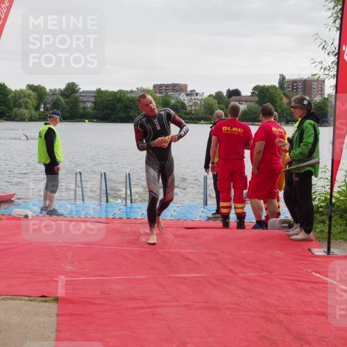 16.06.2024 - 7 Türme Triathlon KatJ http://msf.ph/oto/6325385 16.06.2024 09:34:37 Schwimmen 81, 82, 87, 141 meine-sportfotos.de
