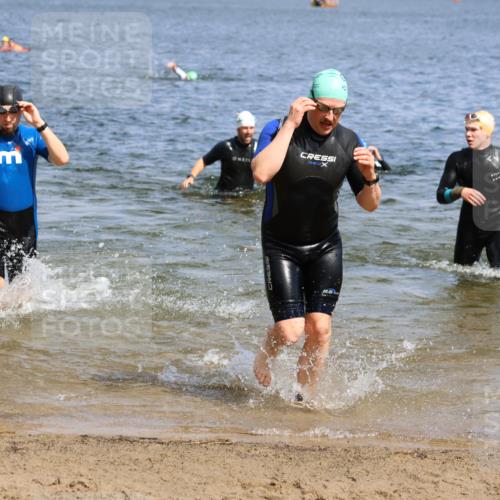 16.06.2024 - 26. Vierlanden-Triathlon Strokosch-Dieckow http://msf.ph/oto/6325392 16.06.2024 10:57:58 Schwimmen 244, 253, 269, 275, 298, 316, 244, 253, 269, 275, 298, 316 meine-sportfotos.de