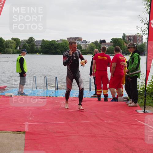 16.06.2024 - 7 Türme Triathlon KatJ http://msf.ph/oto/6325393 16.06.2024 09:34:37 Schwimmen 81, 82, 87, 141 meine-sportfotos.de
