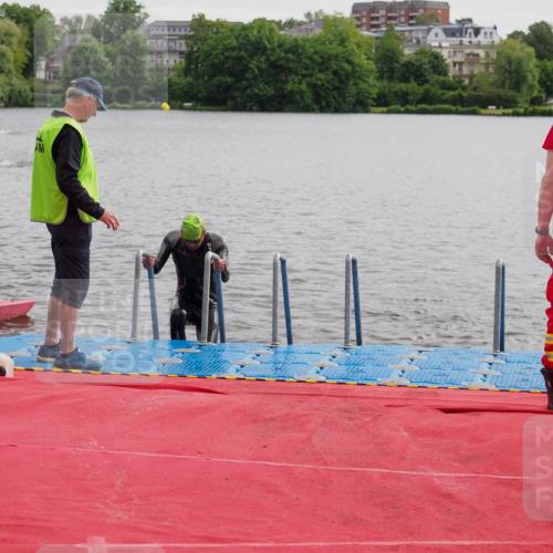 16.06.2024 - 7 Türme Triathlon KatJ http://msf.ph/oto/6325429 16.06.2024 09:34:44 Schwimmen 81, 82, 87, 141 meine-sportfotos.de