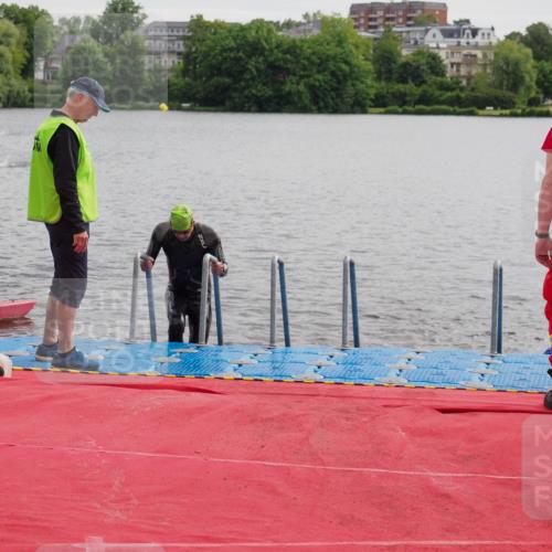 16.06.2024 - 7 Türme Triathlon KatJ http://msf.ph/oto/6325438 16.06.2024 09:34:45 Schwimmen 81, 82, 87, 141 meine-sportfotos.de