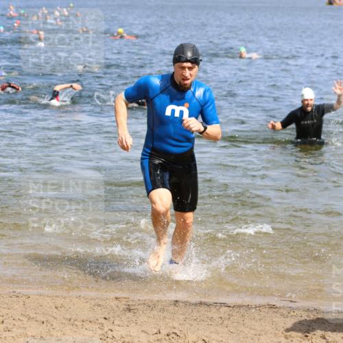 16.06.2024 - 26. Vierlanden-Triathlon Strokosch-Dieckow http://msf.ph/oto/6325450 16.06.2024 10:58:00 Schwimmen 244, 253, 269, 275, 298, 316, 244, 253, 269, 275, 298, 316 meine-sportfotos.de