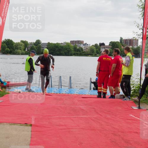 16.06.2024 - 7 Türme Triathlon KatJ http://msf.ph/oto/6325480 16.06.2024 09:34:49 Schwimmen 81, 82, 87, 141 meine-sportfotos.de