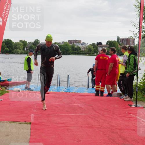 16.06.2024 - 7 Türme Triathlon KatJ http://msf.ph/oto/6325504 16.06.2024 09:34:50 Schwimmen 81, 82, 87, 141 meine-sportfotos.de