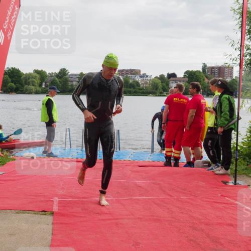 16.06.2024 - 7 Türme Triathlon KatJ http://msf.ph/oto/6325514 16.06.2024 09:34:50 Schwimmen 81, 82, 87, 141 meine-sportfotos.de