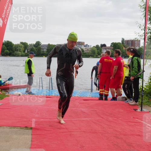 16.06.2024 - 7 Türme Triathlon KatJ http://msf.ph/oto/6325517 16.06.2024 09:34:51 Schwimmen 81, 82, 87, 141 meine-sportfotos.de