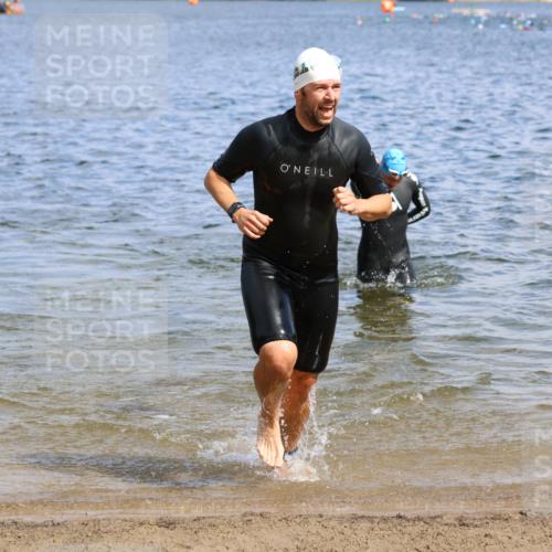 16.06.2024 - 26. Vierlanden-Triathlon Strokosch-Dieckow http://msf.ph/oto/6325587 16.06.2024 10:58:08 Schwimmen 253, 254, 298, 302, 316, 349, 253, 254, 298, 302, 316, 349 meine-sportfotos.de