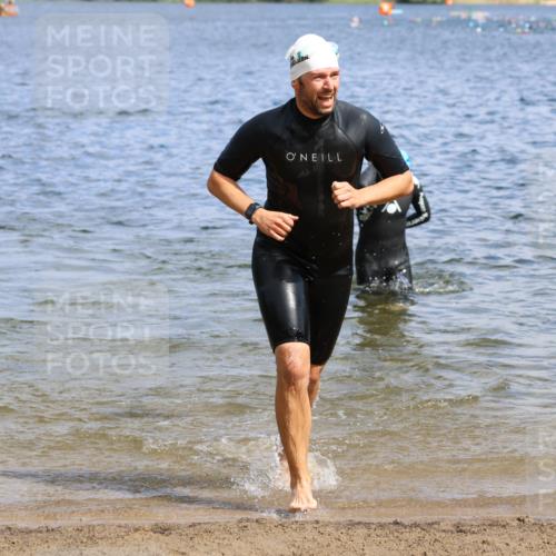 16.06.2024 - 26. Vierlanden-Triathlon Strokosch-Dieckow http://msf.ph/oto/6325598 16.06.2024 10:58:08 Schwimmen 253, 254, 298, 302, 316, 349, 253, 254, 298, 302, 316, 349 meine-sportfotos.de